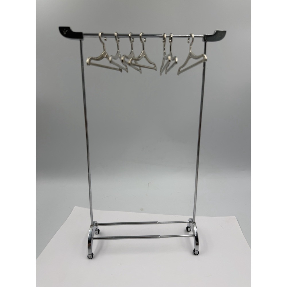 Integrity Toys Fashion Royalty Loft Garment Rack w/ 7 Hangers ULTRA RARE